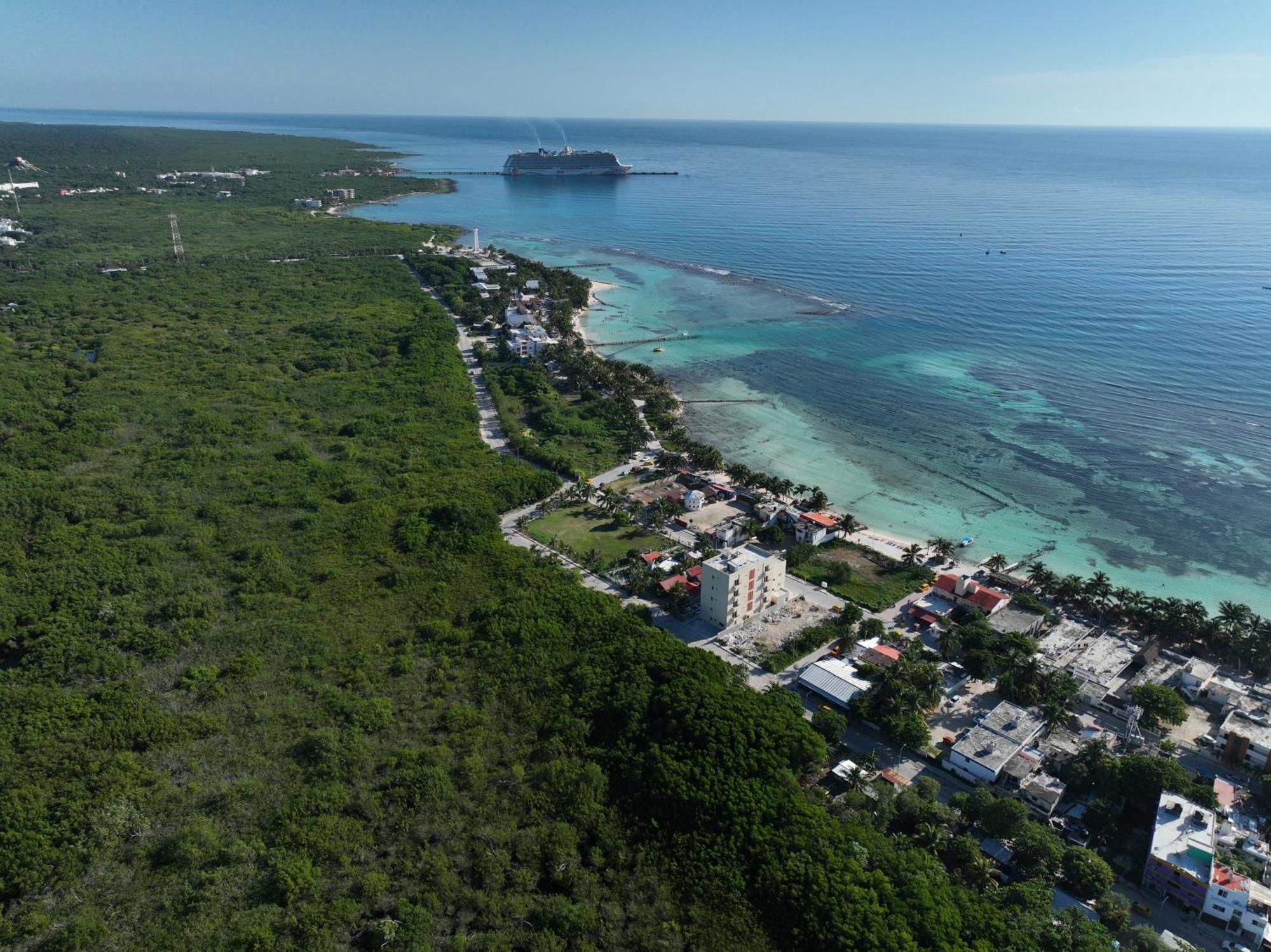 Oneiro Suites With Sea View Mahahual Exterior photo